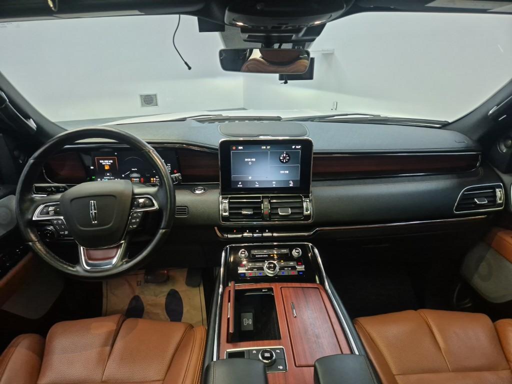 LINCOLN New Navigator 3.5 V6 AWD