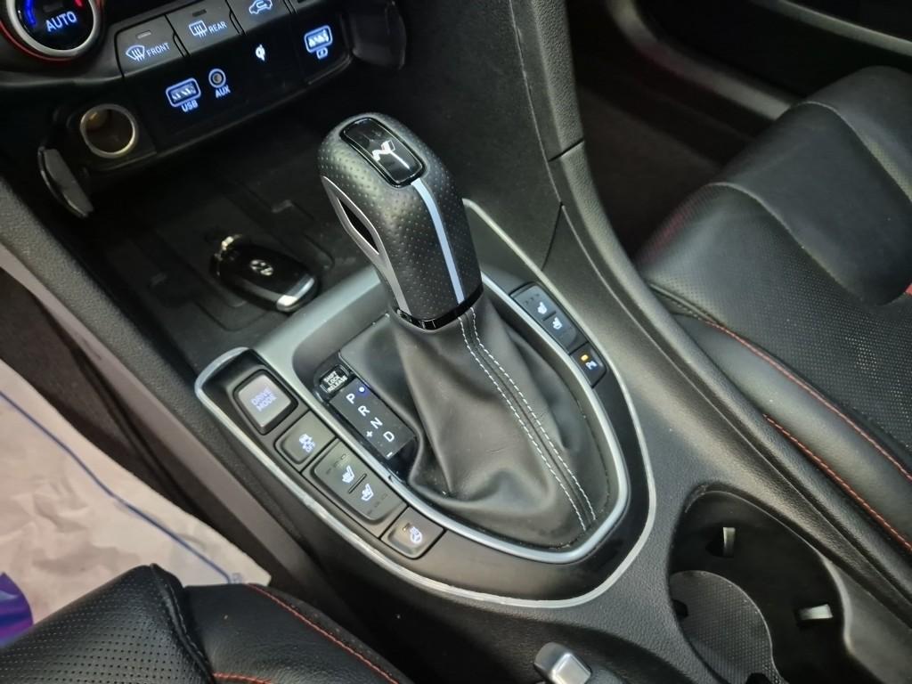 HYUNDAI Veloster (New Model) 1.6 Turbo