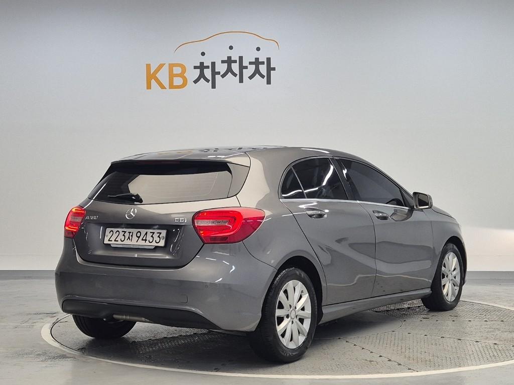 BENZ A-Class (3rd Generation) A180 CDI
