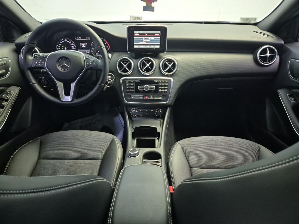 BENZ A-Class (3rd Generation) A180 CDI