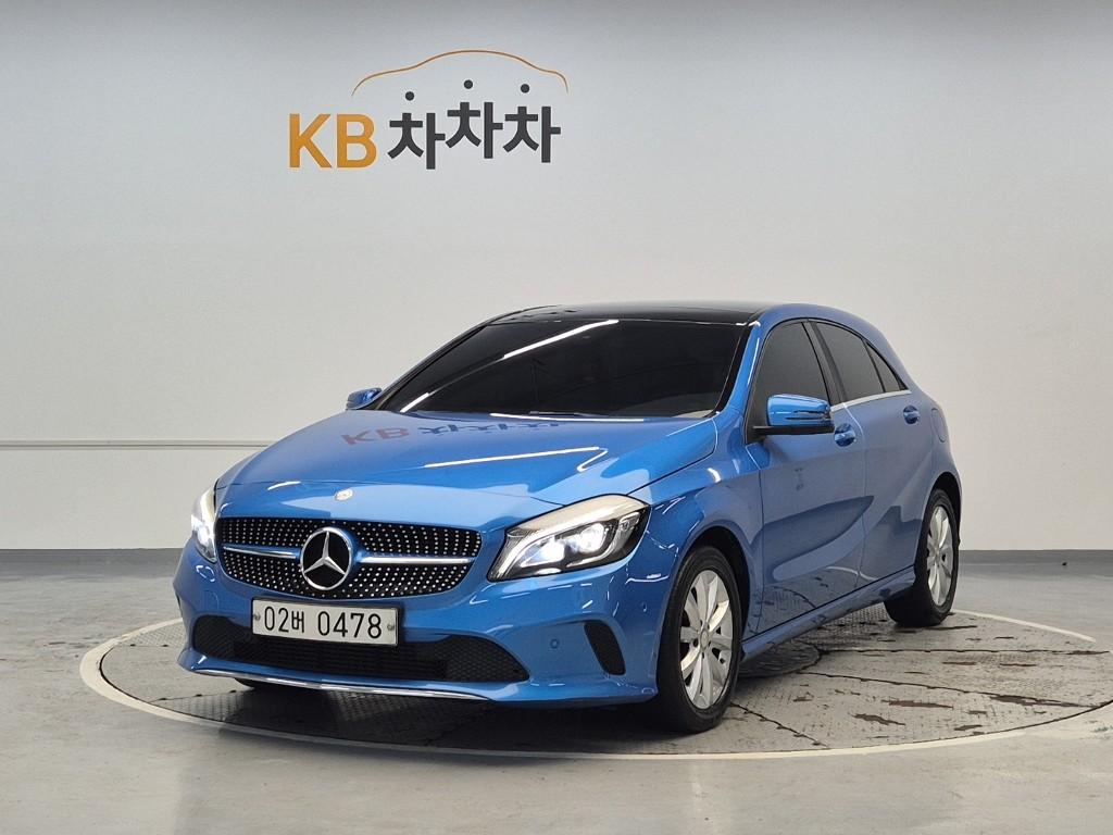 BENZ A-Class (3rd Generation) A200