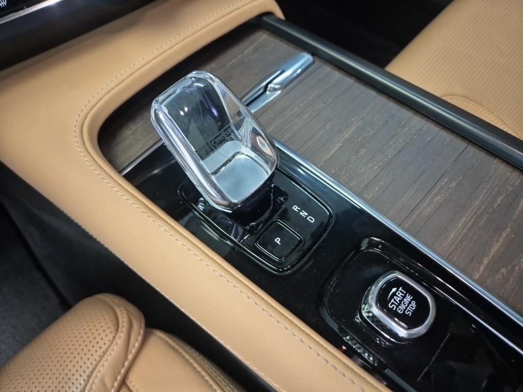VOLVO The New S90 B6 AWD