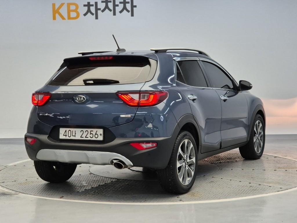 KIA Stonic 1.4 Gasoline