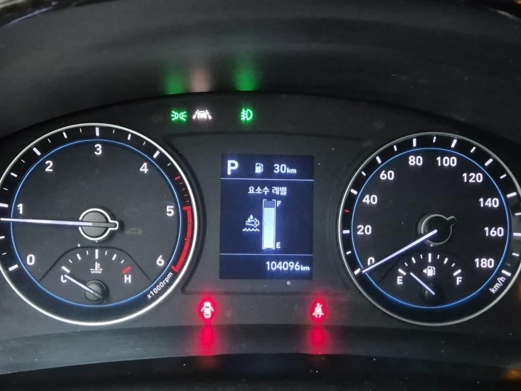 Hyundai Porter II Long Wheelbase Modern Long Wheelbase Super Cab 6