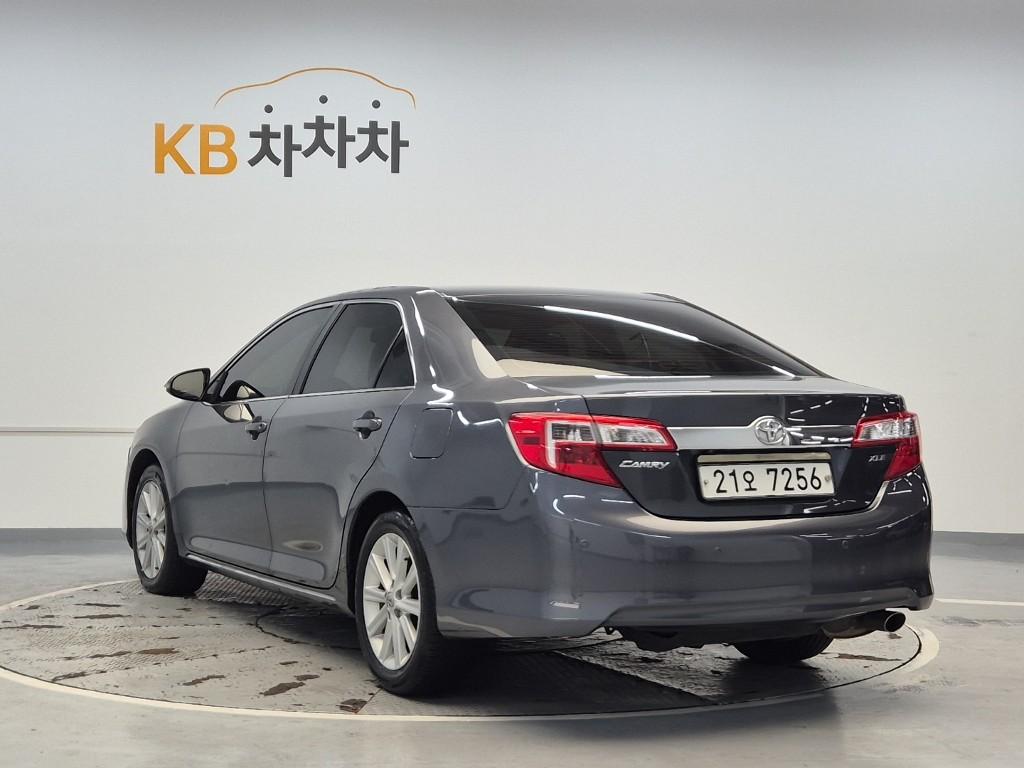 TOYOTA Camry (9th Generation) 2.5