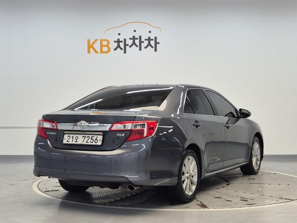 TOYOTA Camry (9th Generation) 2.5