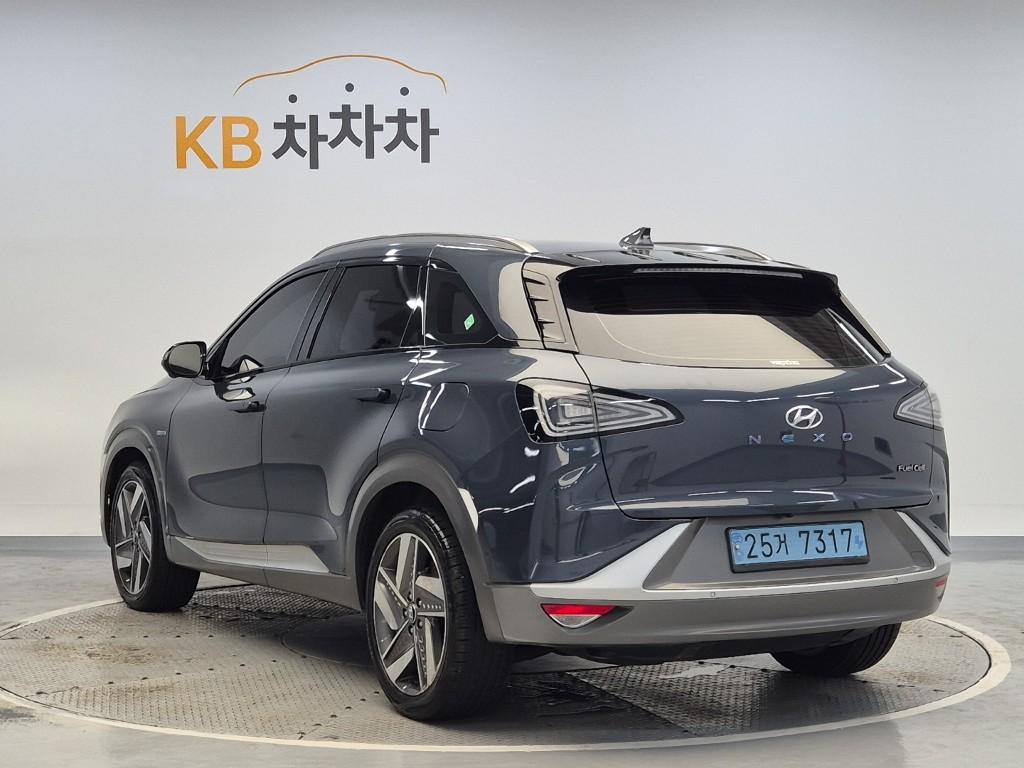HYUNDAI Nexo FCEV