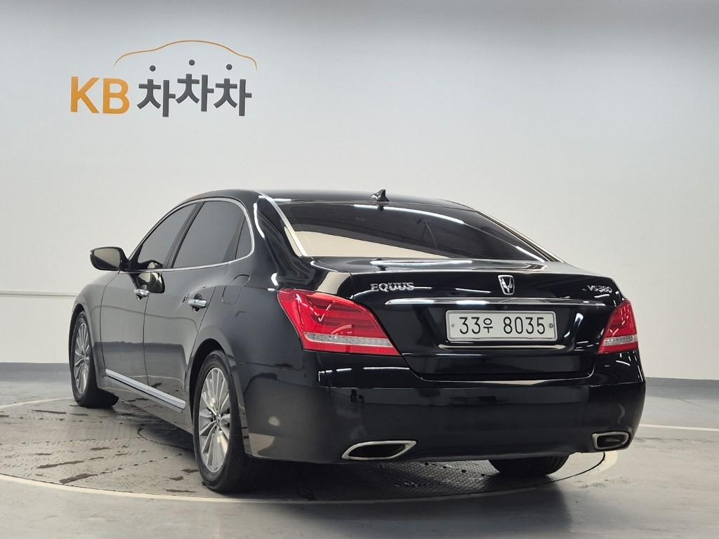 HYUNDAI Ecuus (New Model) VS380