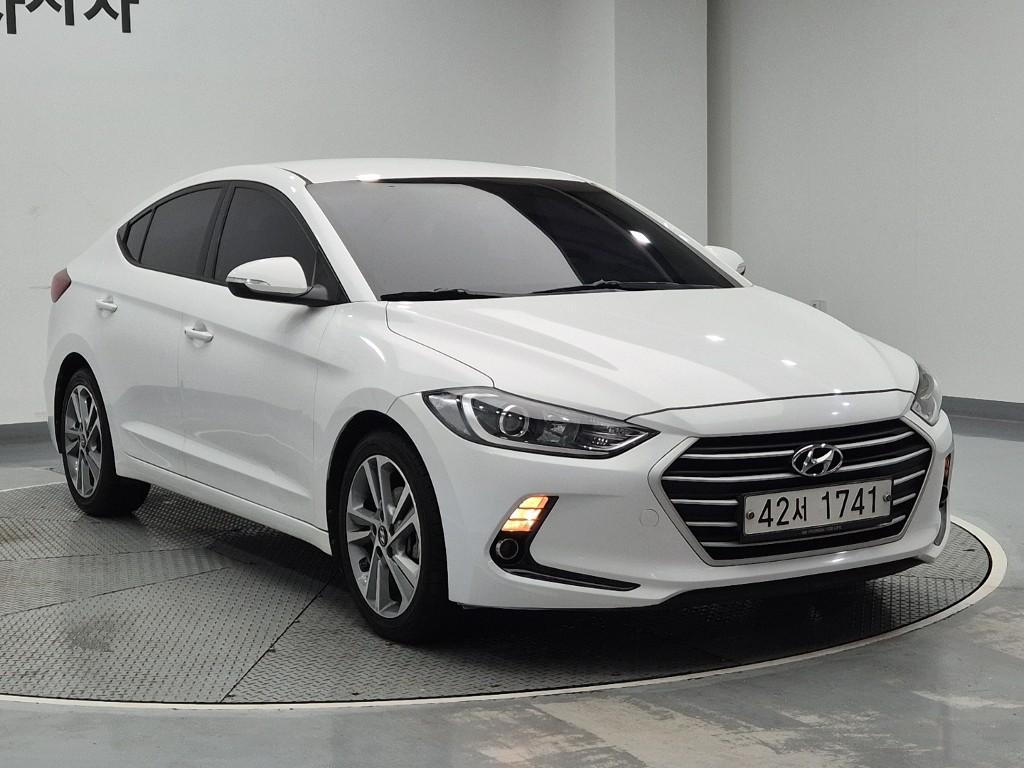 HYUNDAI Avante AD 1.6 GDI