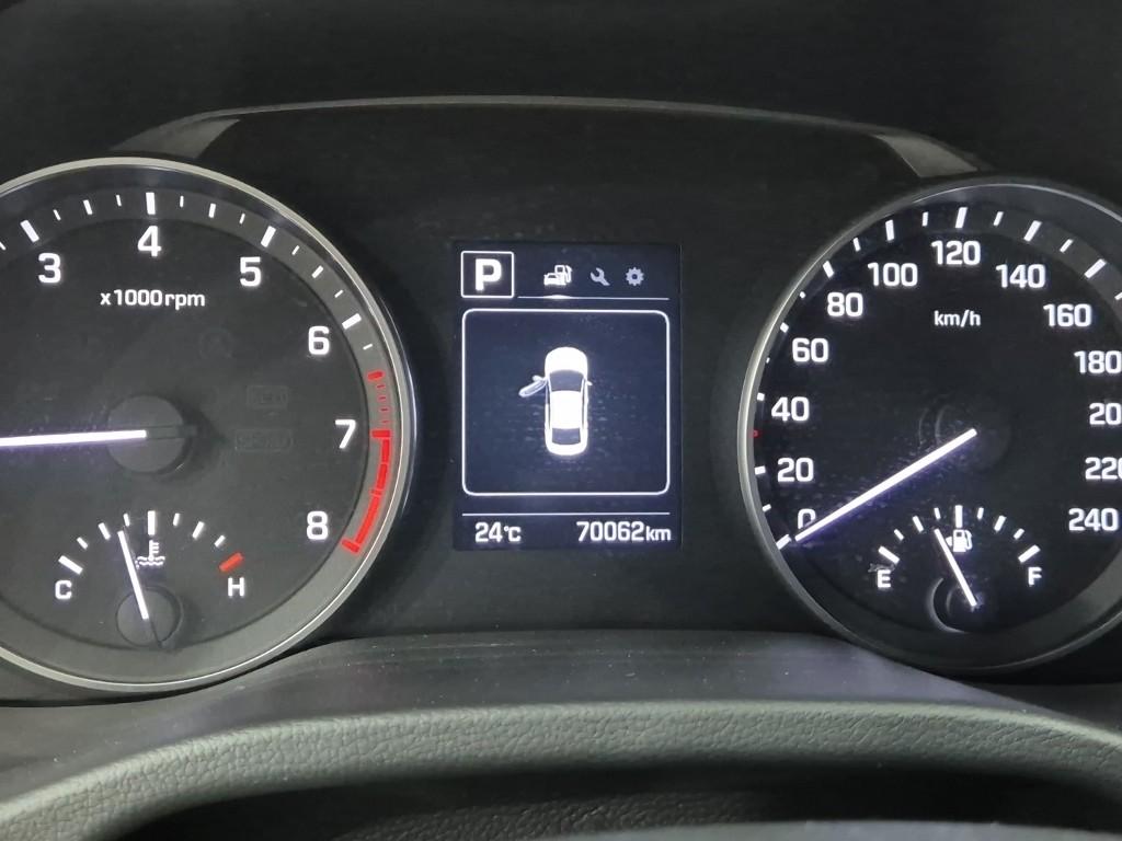 HYUNDAI Avante AD 1.6 GDI