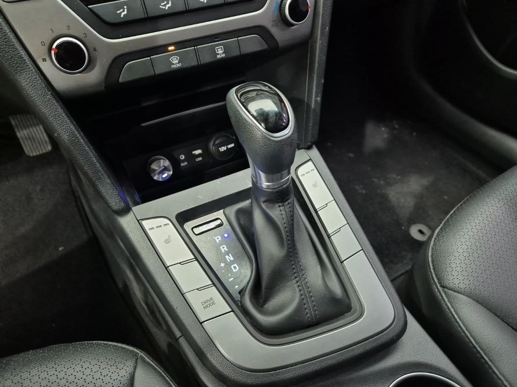 HYUNDAI Avante AD 1.6 GDI
