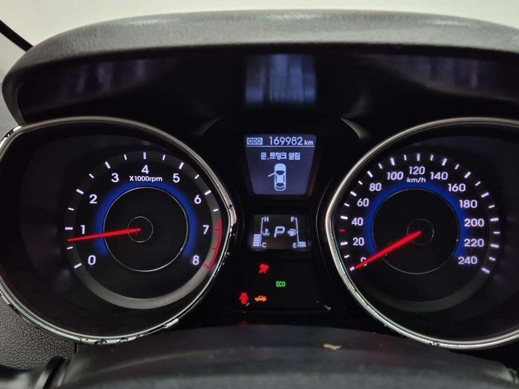 HYUNDAI Avante MD M16 GDi