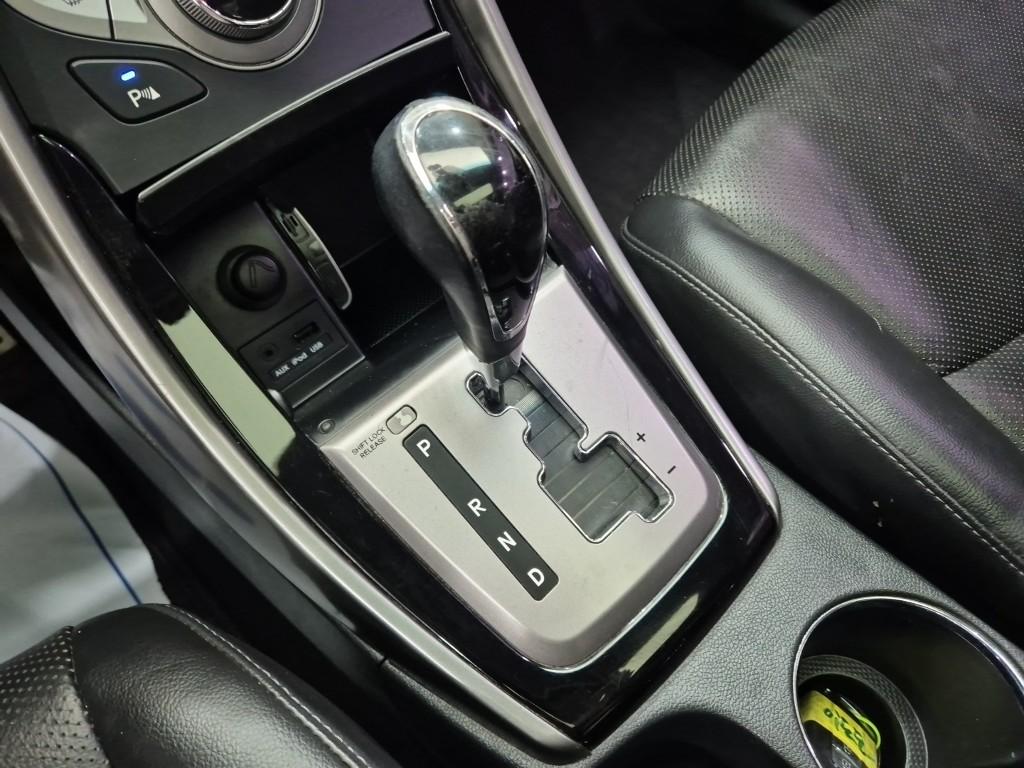 HYUNDAI Avante MD M16 GDi