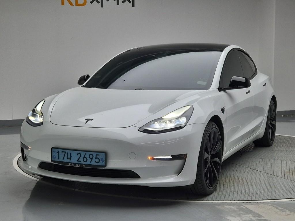 Tesla Model 3 Long Range AWD Long Range