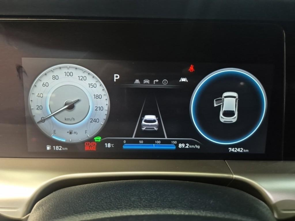 HYUNDAI Nexo FCEV