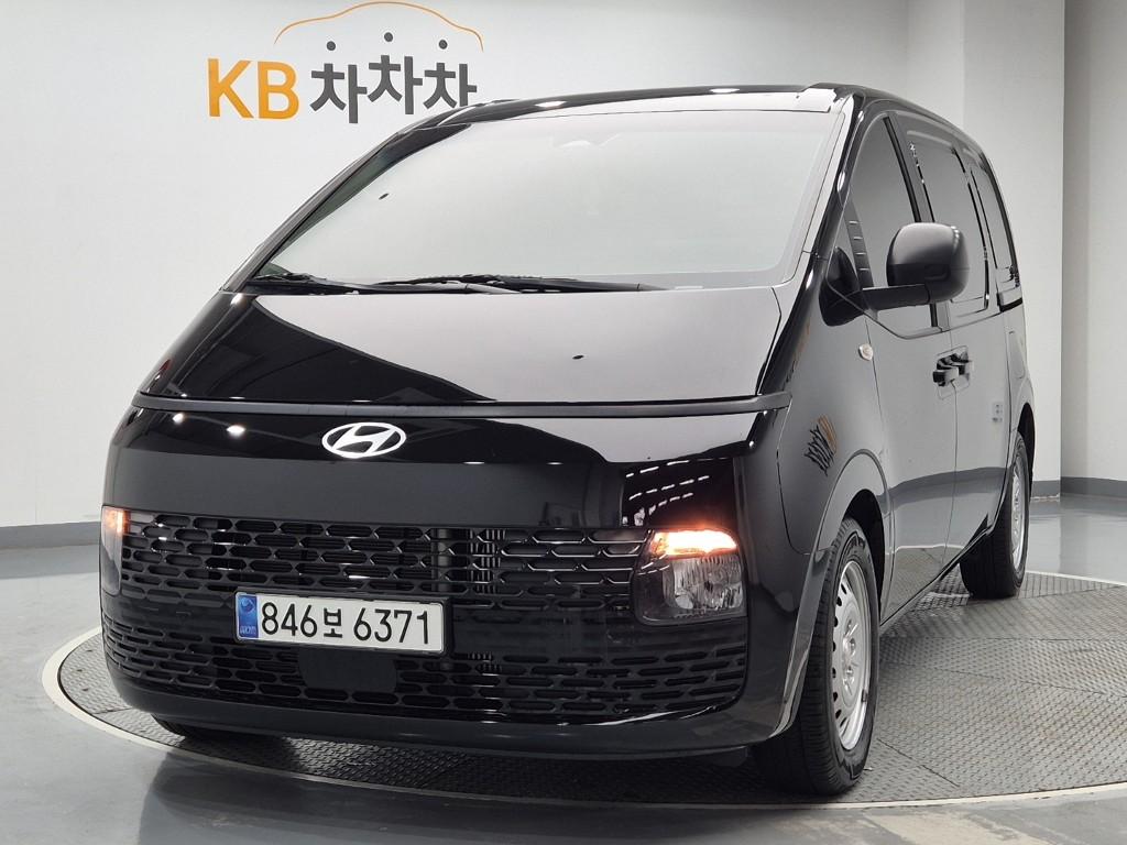 Hyundai Staria Smart Diesel 2.2 Cargo