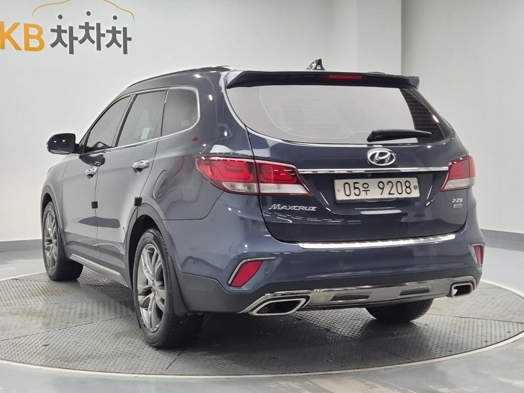 HYUNDAI The New Maxcruz Diesel 2.2 4WD