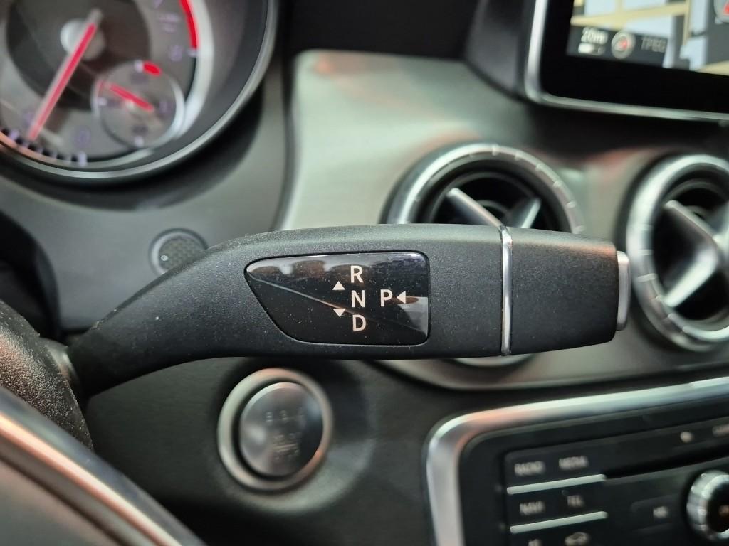 BENZ CLA-Class CLA250 4 Matic