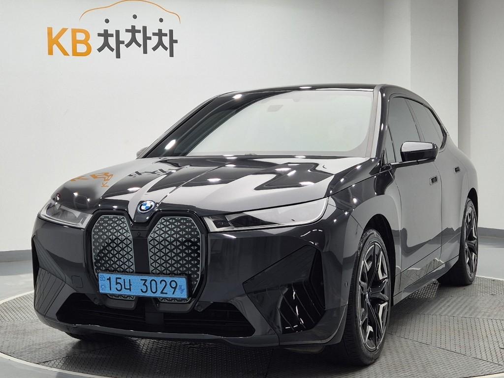 BMW iX Sport Plus xDrive50