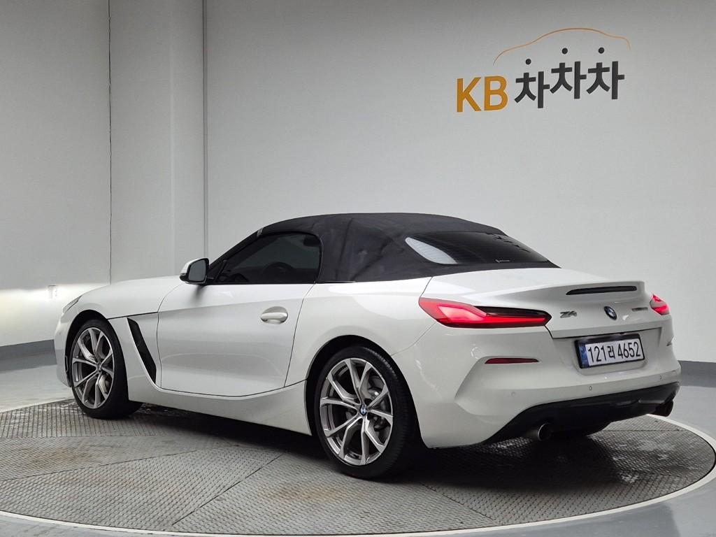 BMW Z4 (3rd Generation) 20i SDrive