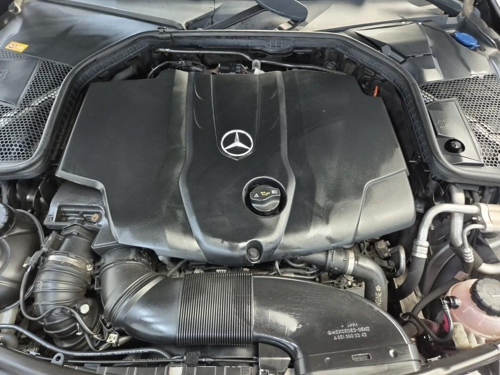 BENZ C-Class (4th Generation) C220 D