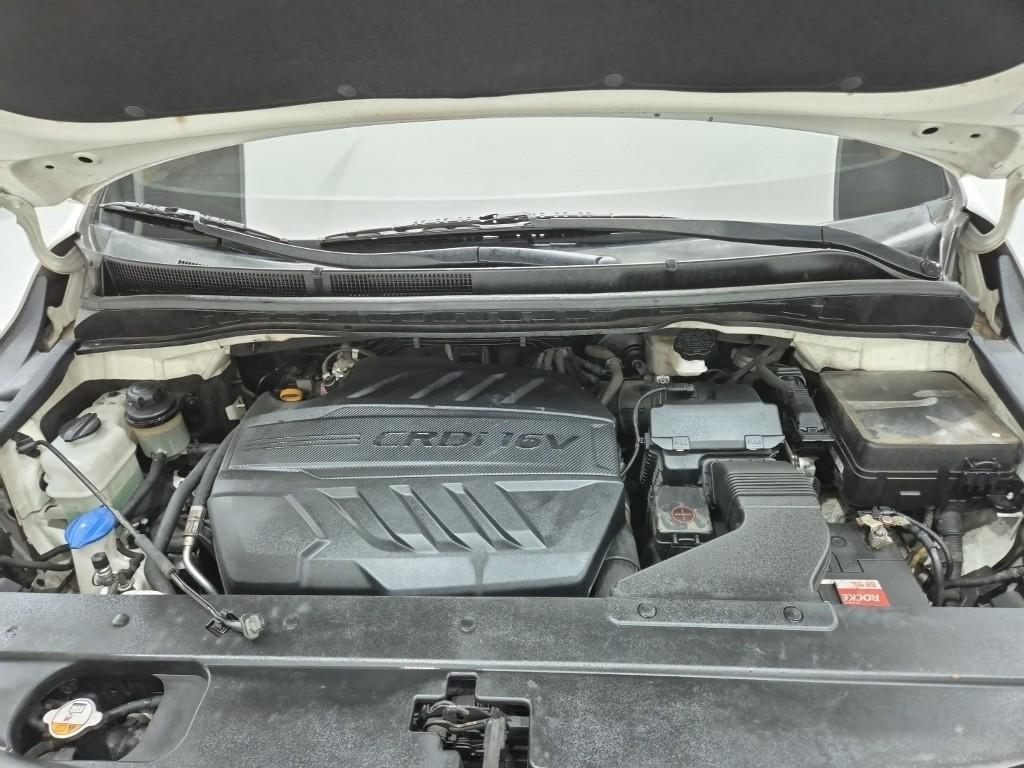 KIA The New Carnival 9-Seater Diesel