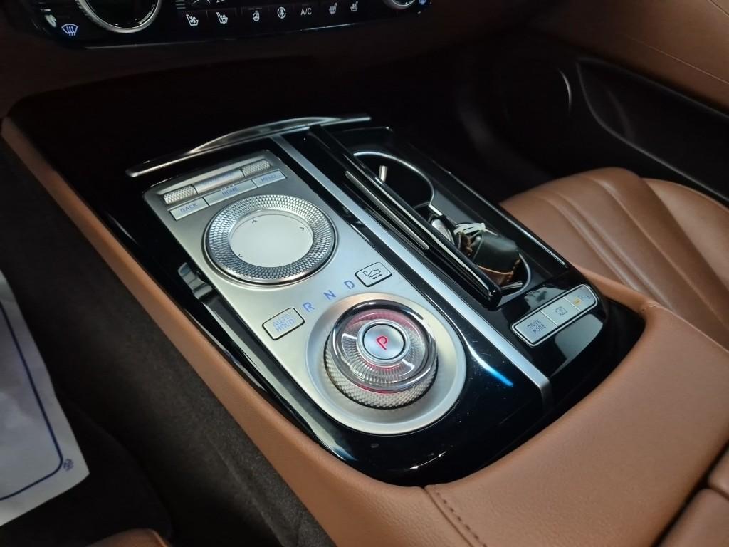 GENESIS The All New G80 Gasoline 2.5 2WD