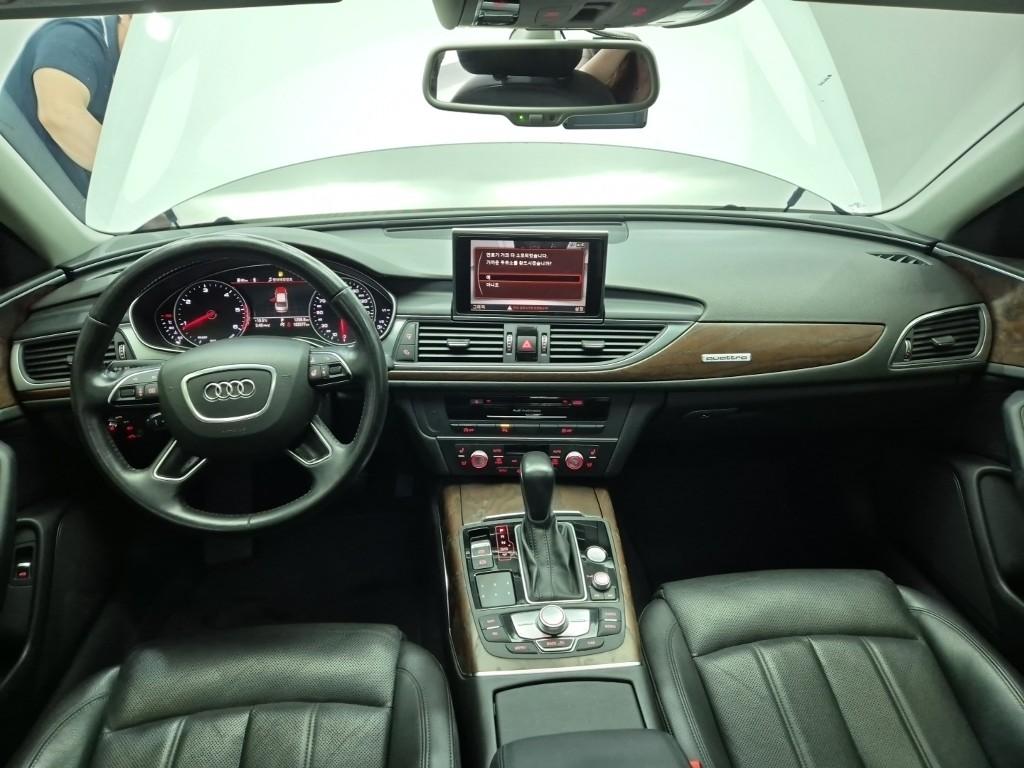VW/AUDI A6 (4th Generation) 35 TDI Quattro