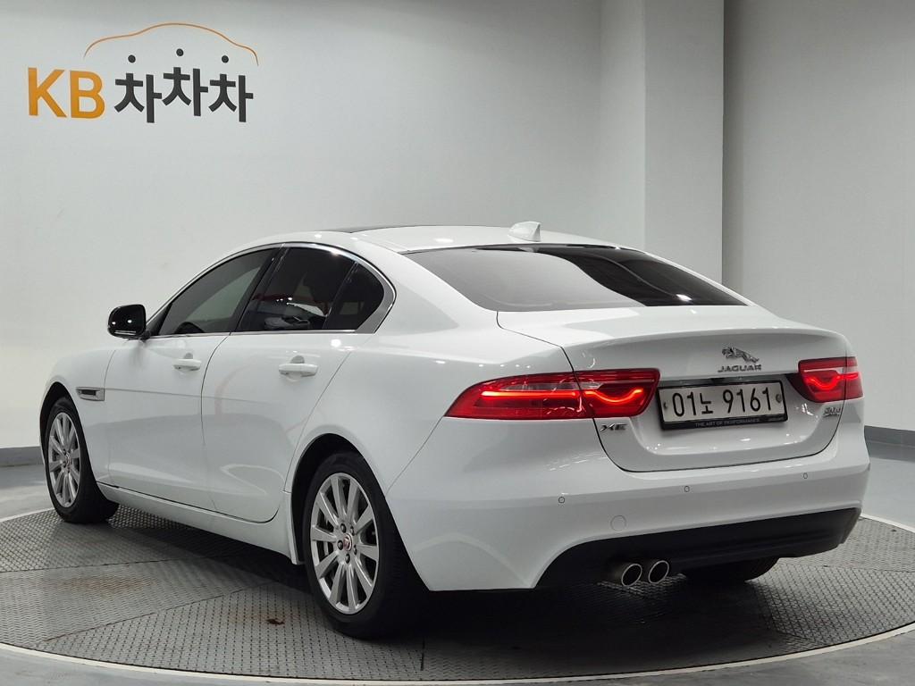 JAGUAR XE 2.0 20d AWD