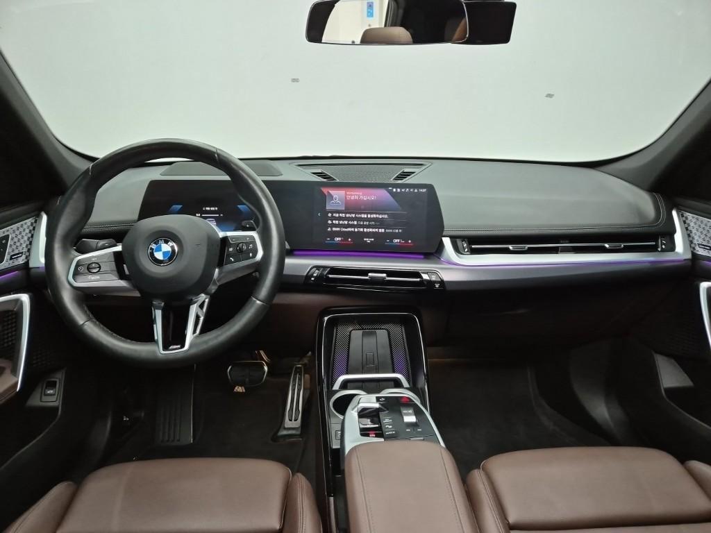 BMW X1(3rd Gendration) 20i SDrive