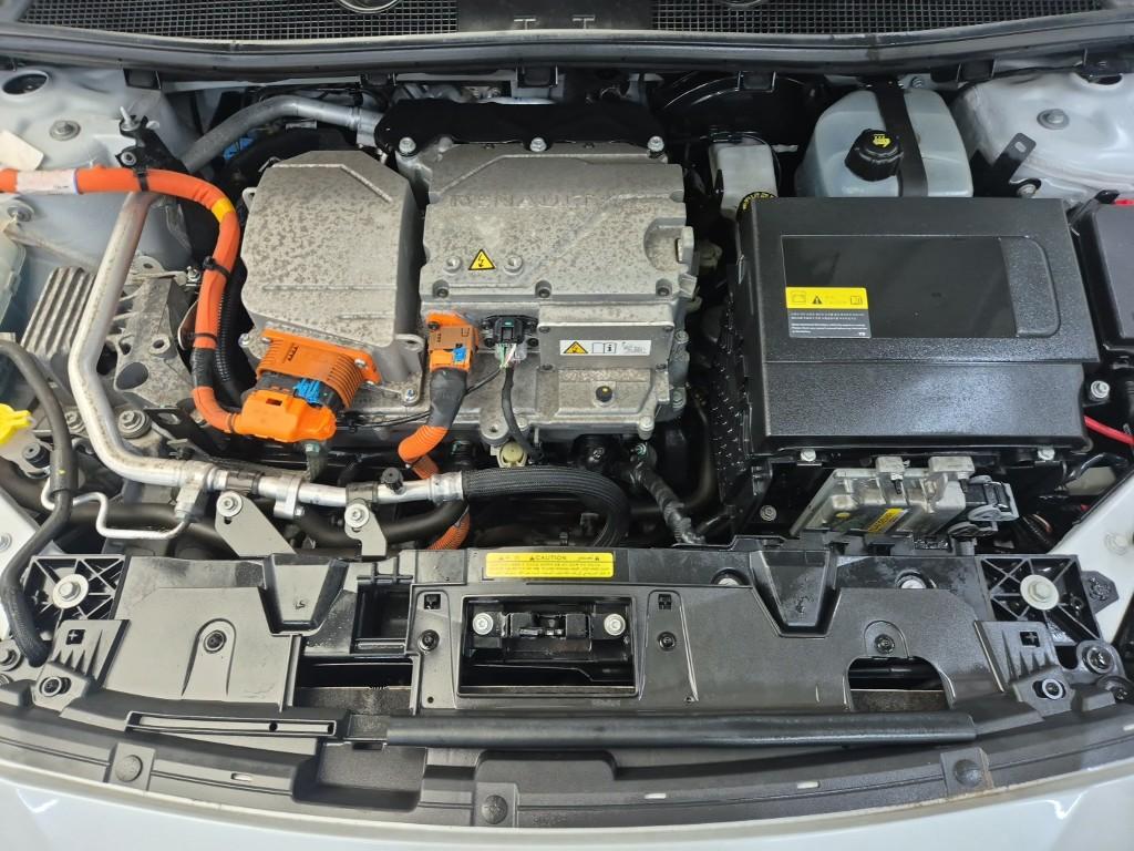 RENAULT(SAMSUNG) SM3 Z.E RE
