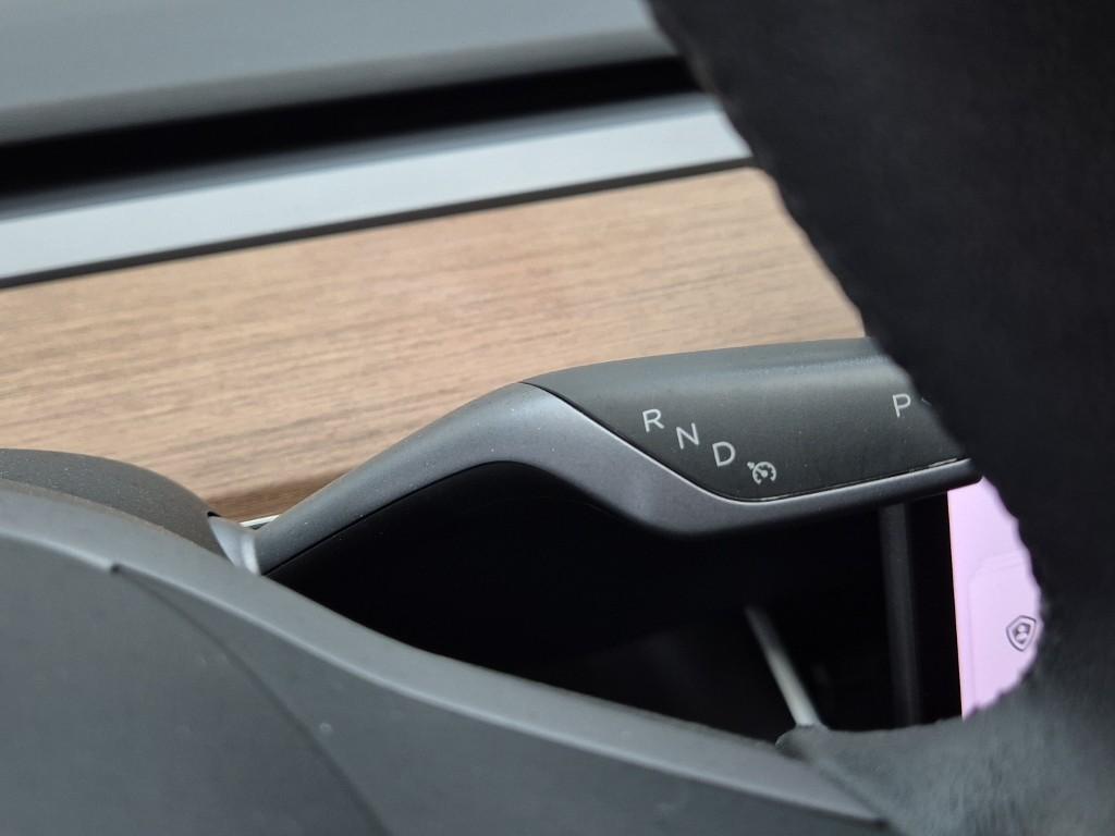 Tesla Model 3 EV AWD