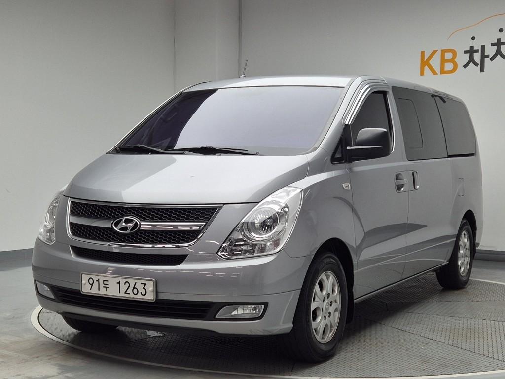 Hyundai Starex Grand CVX Premium 2.5 VGT/ WGT 5 Van
