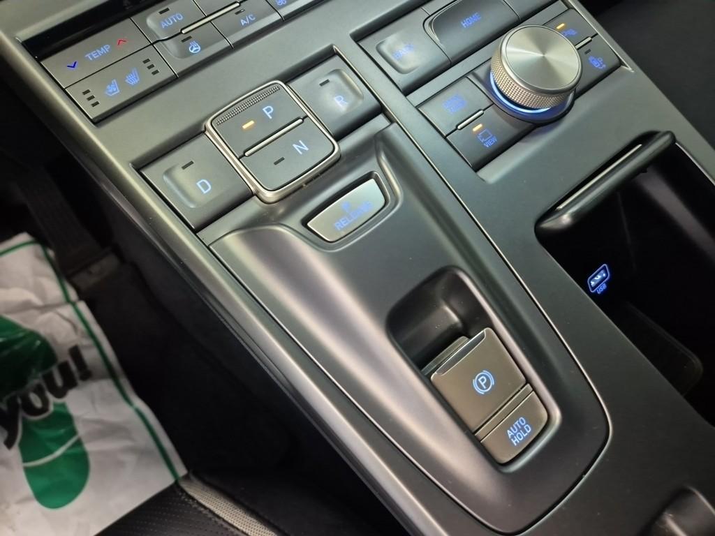 HYUNDAI Nexo FCEV