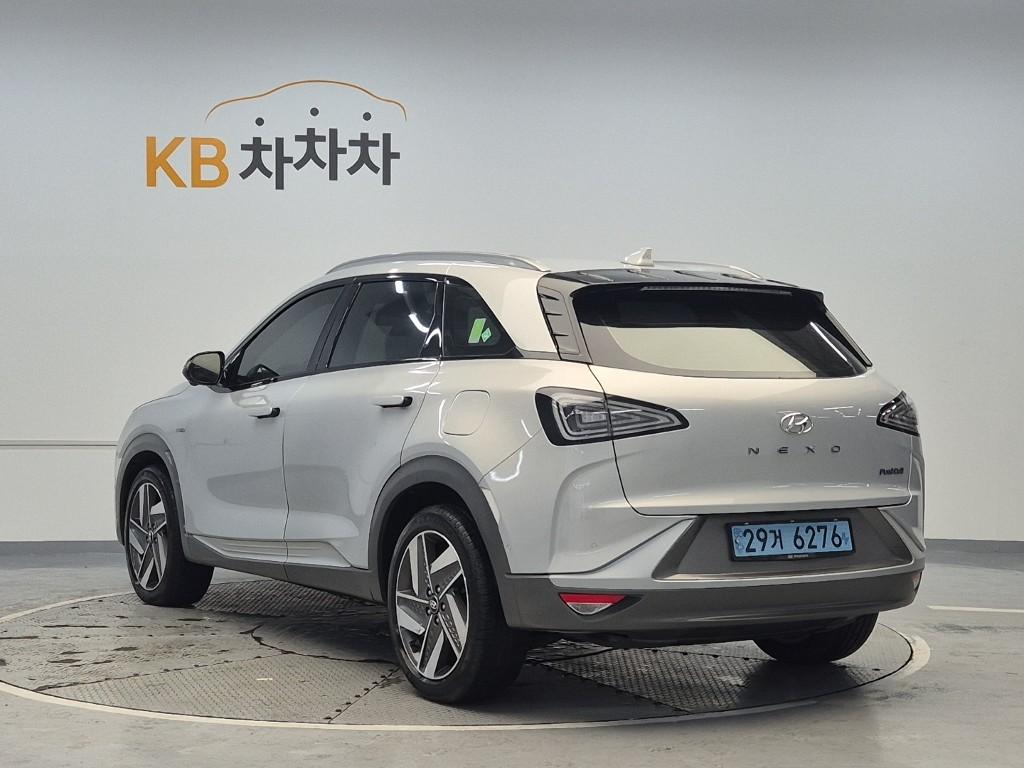 HYUNDAI Nexo FCEV