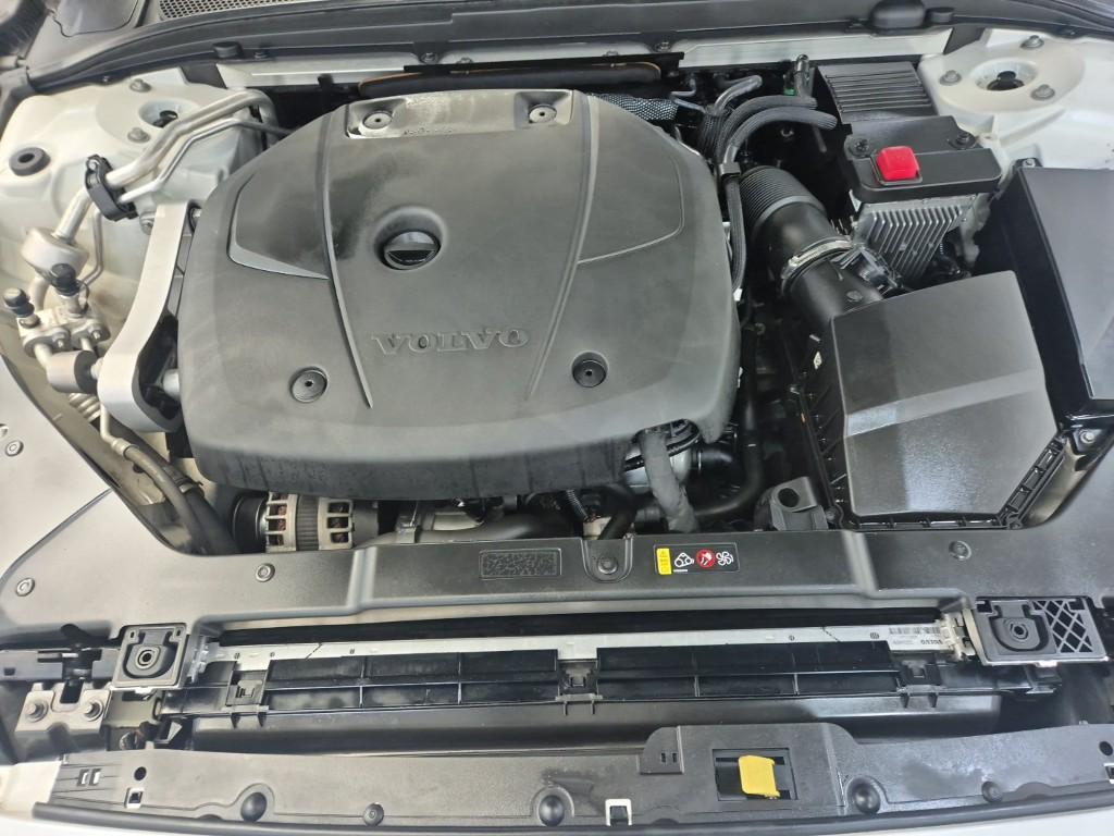VOLVO V60 Cross Country (2nd Generation) 2.0 T5 AWD