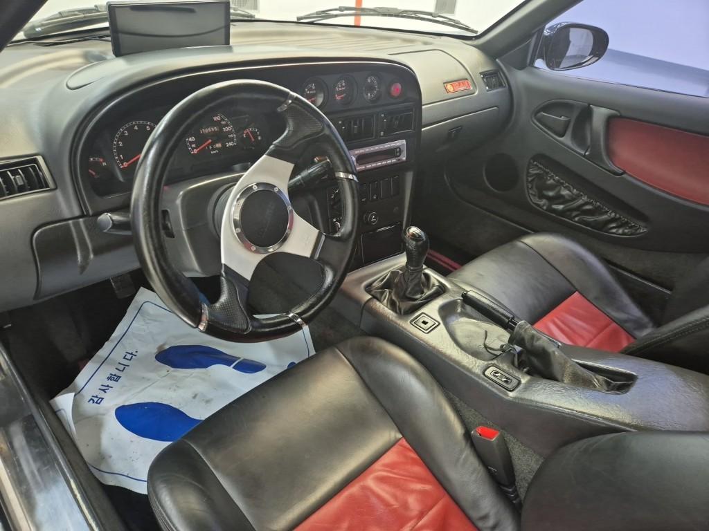 KIA Elan 1.8 DOHC