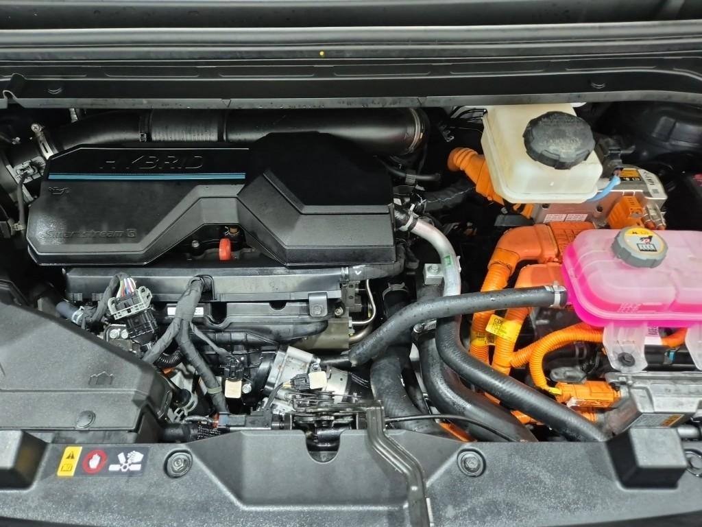 HYUNDAI Staria Hybrid 1.6 Hybrid Electric Vehicle Cargo 3-Seater