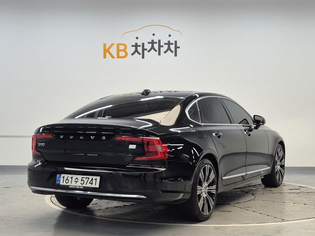 VOLVO S90 Recharge T8 AWD