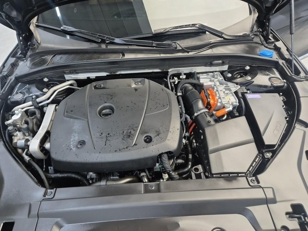 VOLVO S90 Recharge T8 AWD