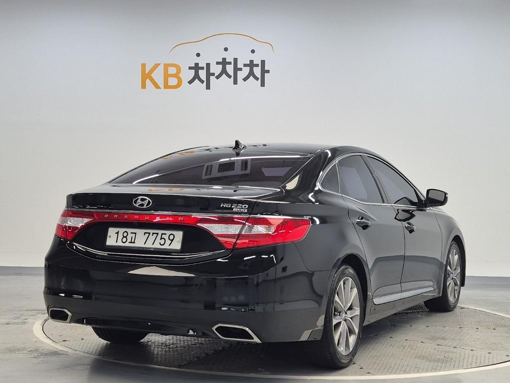HYUNDAI Grandeur HG Diesel HG 220