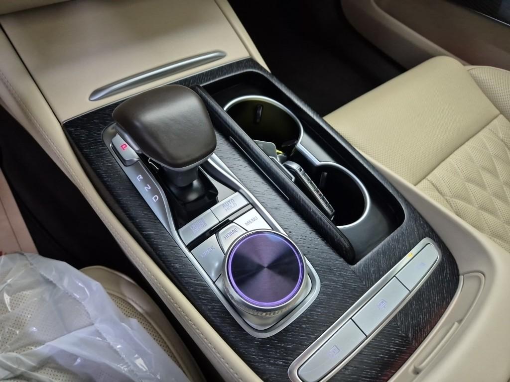 Kia K9 RJ Platinum Best Selection Ⅰ 3.8 Gasoline AWD 9