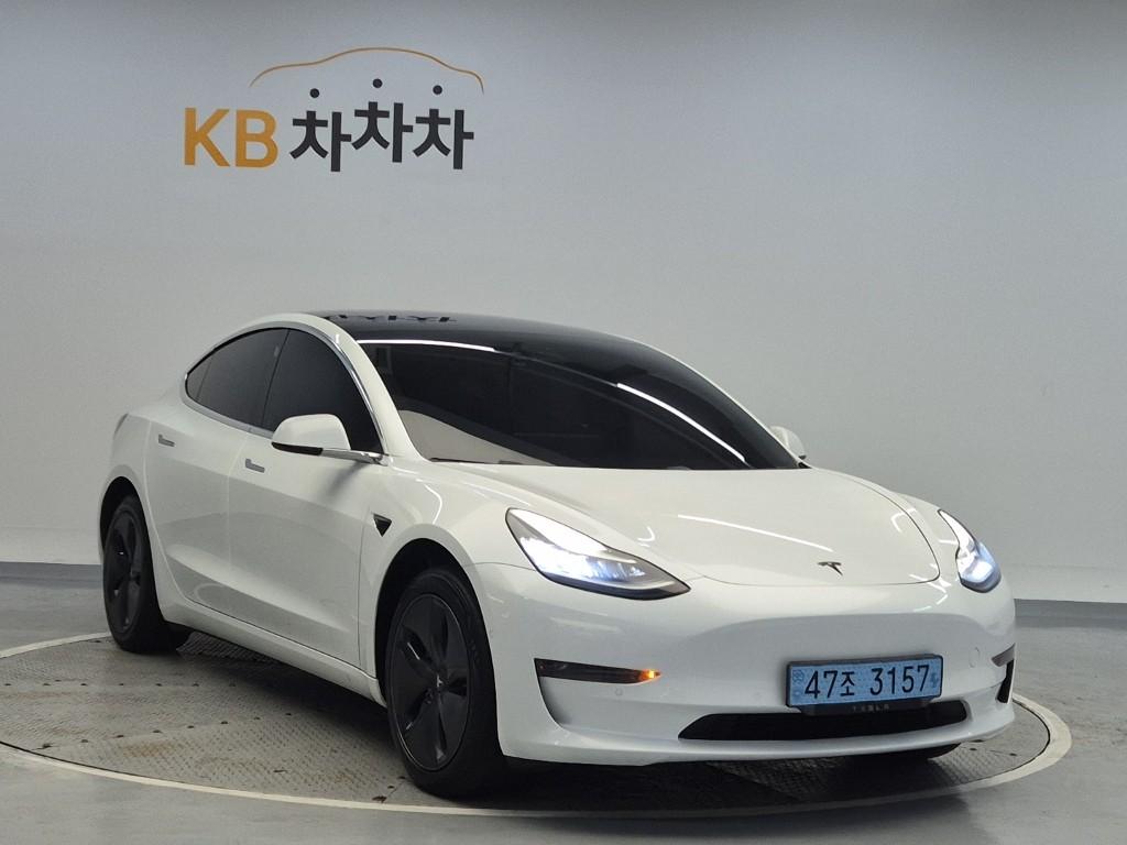 Tesla Model 3 EV RWD