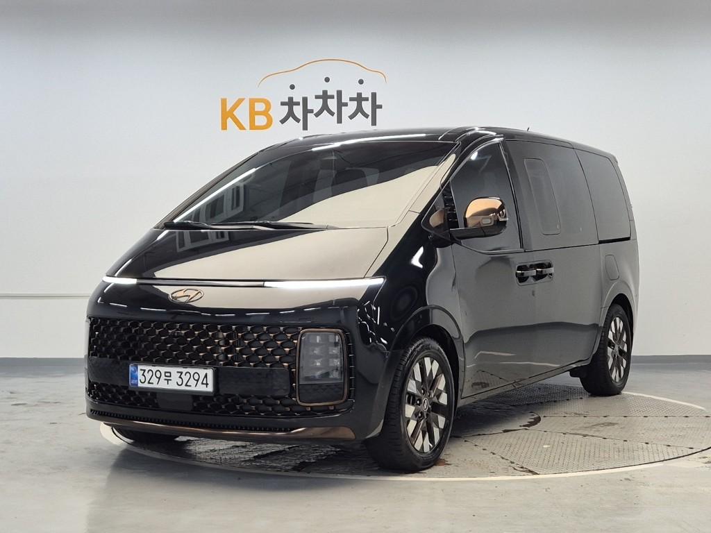 HYUNDAI Staria 2.2 Diesel Lounge 7-Seater 2W