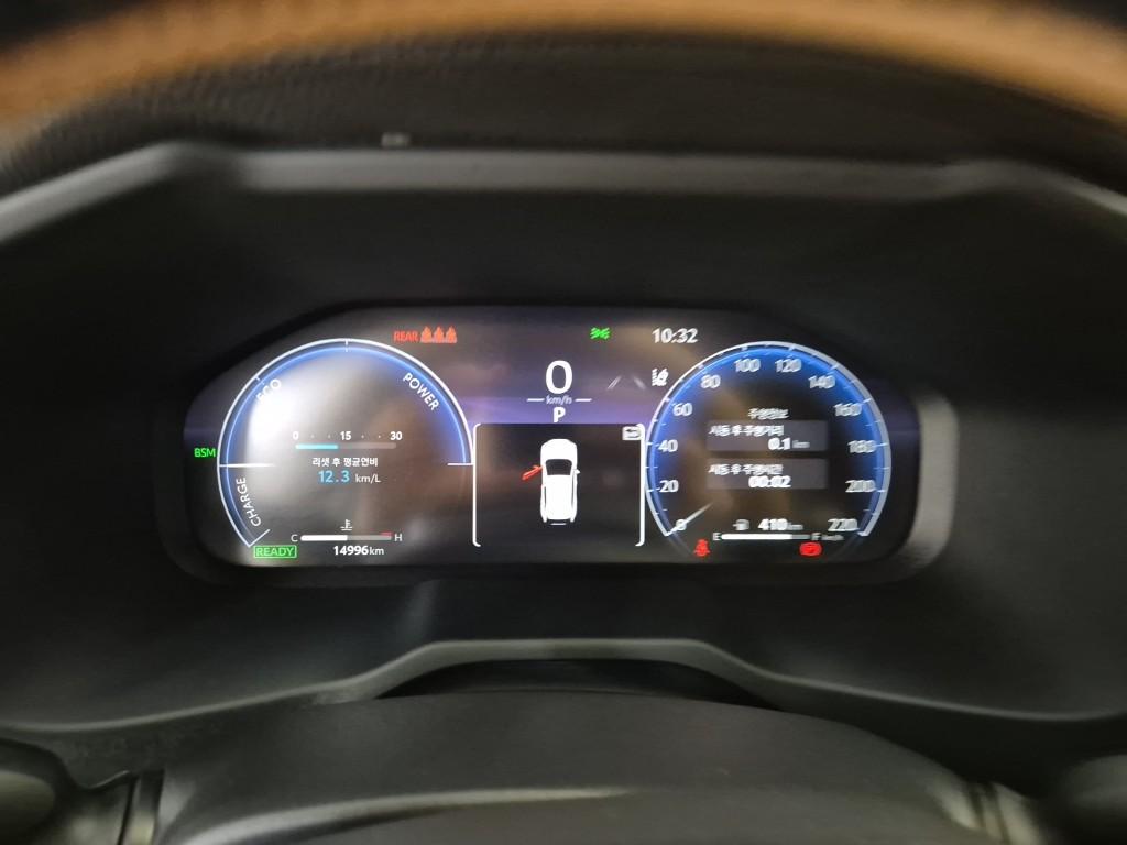 TOYOTA RAV4 (5th Generation) 2.5 AWD Hybrid
