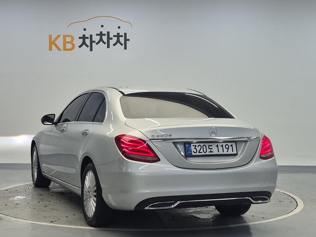 BENZ C-Class (4th Generation) C220 D