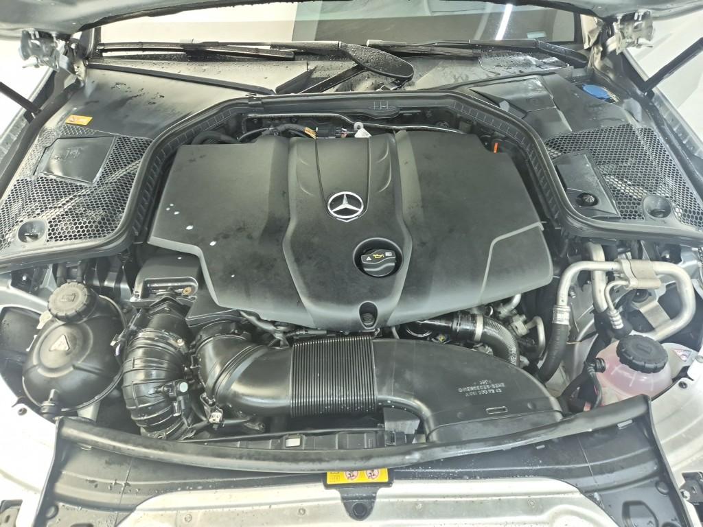 BENZ C-Class (4th Generation) C220 D