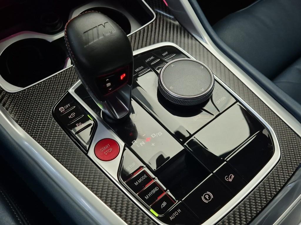 BMW XM 4.4 V8 PHEV