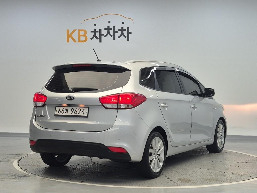 KIA All New Carens 2.0 LPI