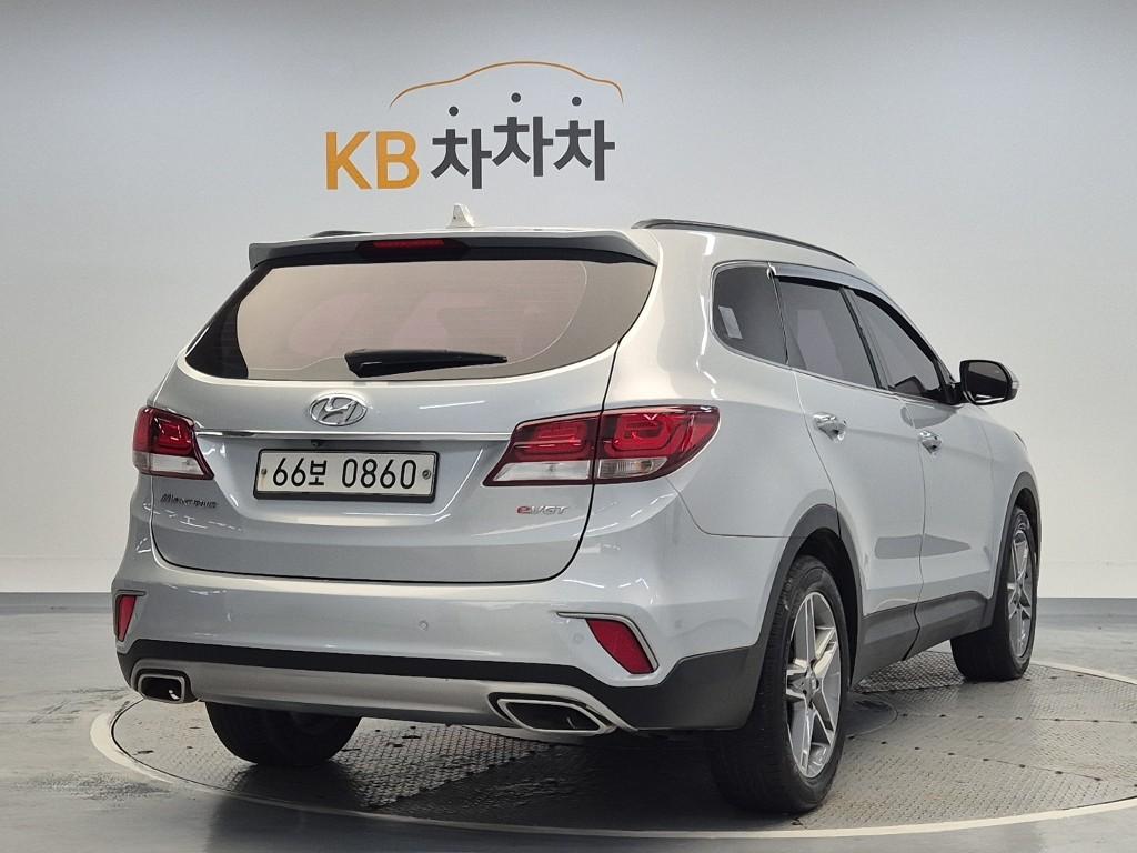 HYUNDAI The New Maxcruz Diesel 2.2 2WD